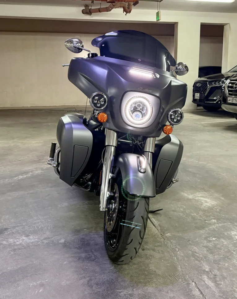 انديان موتورز  شيفتاين -  2020 - اللون رمادي غامق