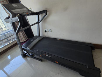 أجهزة اللياقة البدنية - الات المشي - نورديك تراك - قابل للطي