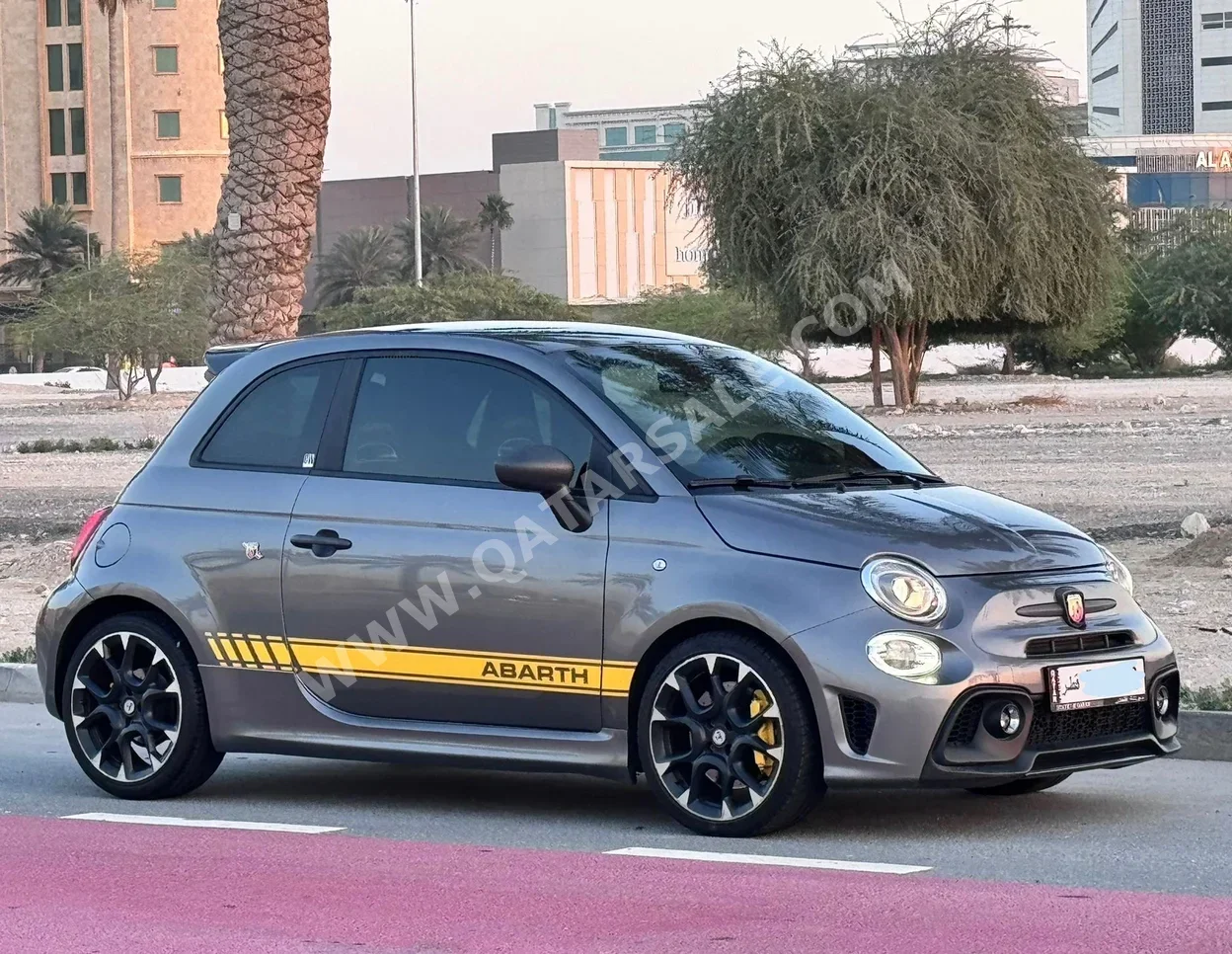 فيات  695  ابارث  2024  اوتوماتيك  28,000 كم  4 سلندر  سحب امامي  هاتشباك  رمادي