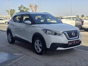 نيسان  كيكس  2020  اوتوماتيك  52,000 كم  4 سلندر  سحب امامي  اس يو في  أبيض