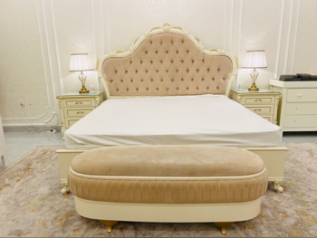 Bedroom Sets - Homes r Us  - King Bed, Mattress, Bench with 2 Bedside Tables and Table Lamps