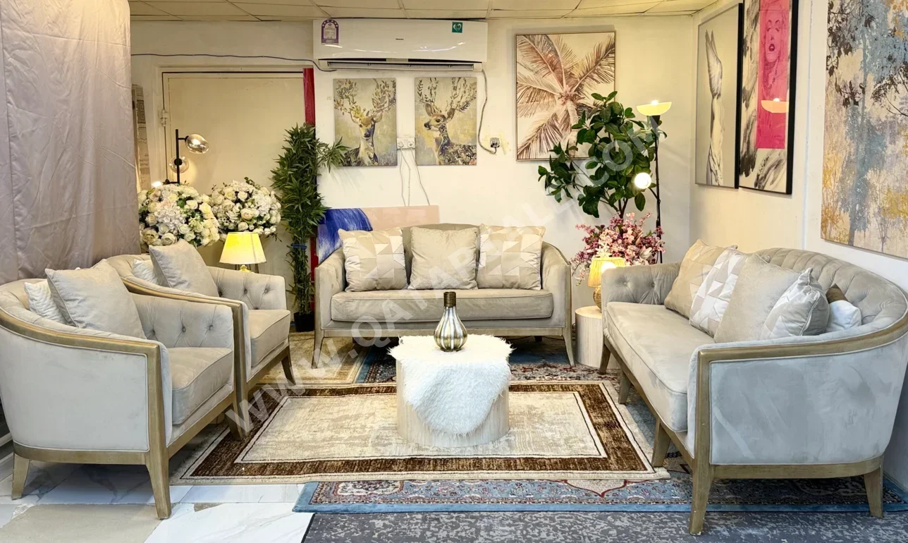 الأرائك والكنب والكراسي هوم سينتر طقم كنب