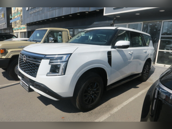 Nissan  Patrol  XE  2026  Automatic  0 Km  6 Cylinder  Four Wheel Drive (4WD)  SUV  White  With Warranty