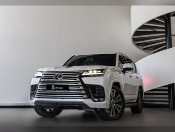 لكزس  ال اكس  600 لكجري  2024  اوتوماتيك  43,000 كم  6 سلندر  دفع رباعي  اس يو في  أبيض  تحت الضمان