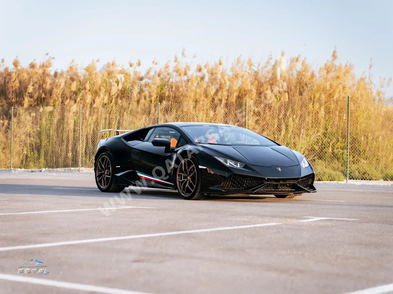 لمبرجيني  هركان  2015  اوتوماتيك  21,593 كم  10 سلندر  دفع خلفي  كوبيه \ سبورت  أسود