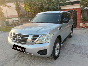 نيسان  باترول  اس اي  2017  اوتوماتيك  180,000 كم  8 سلندر  دفع رباعي  اس يو في  فضي