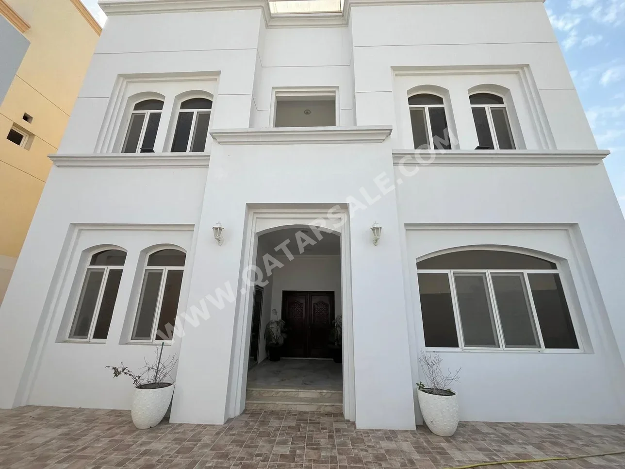 Family Residential  - Not Furnished  - Umm Salal  - Al Kharaitiyat  - 7 Bedrooms