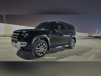 لاند روفر  ديفيندر  110 اس اي  2023  اوتوماتيك  67,000 كم  6 سلندر  دفع رباعي  اس يو في  أسود  تحت الضمان