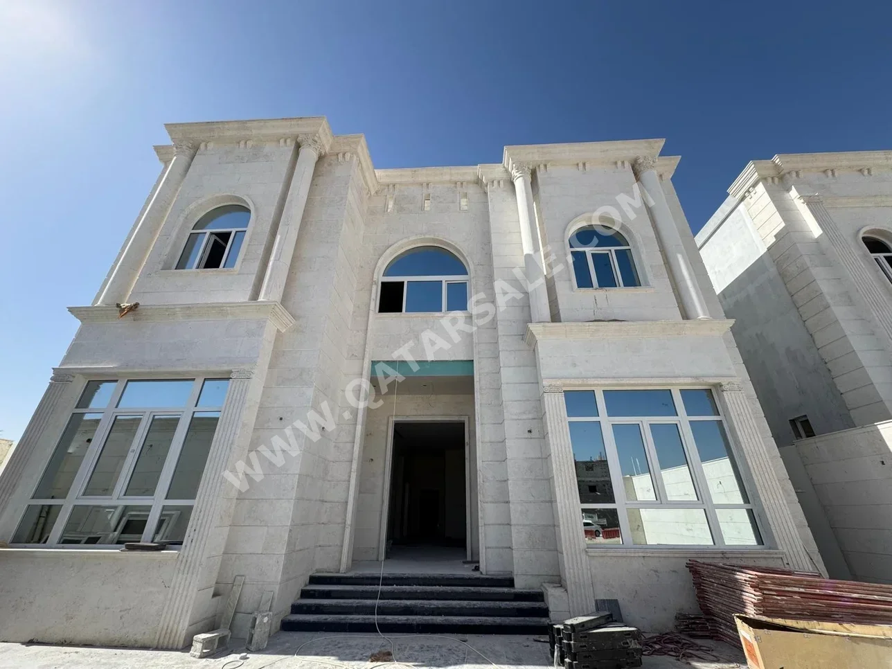 Family Residential  - Not Furnished  - Umm Salal  - Izghawa  - 8 Bedrooms