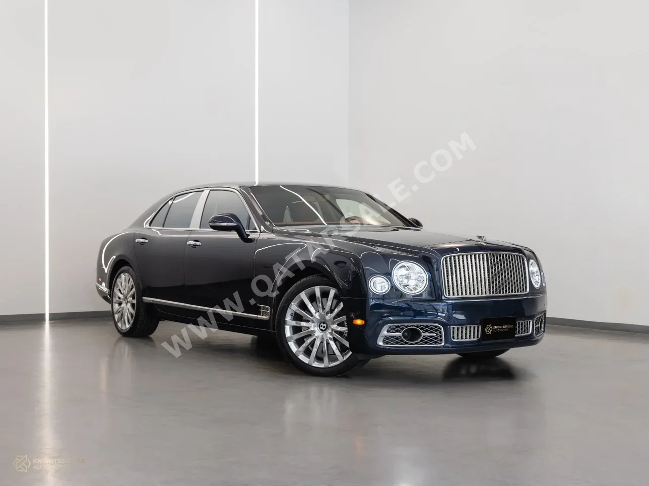 بنتلي  مولسان  مولينير  2017  اوتوماتيك  34,200 كم  8 سلندر  دفع كلي مستمر  سيدان  ازرق