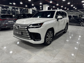 لكزس  ال اكس  600  2023  اوتوماتيك  46,000 كم  6 سلندر  دفع رباعي  اس يو في  أبيض  تحت الضمان