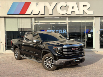 GMC  Sierra  SLT  2024  Automatic  9,000 Km  8 Cylinder  Four Wheel Drive (4WD)  Pick Up  Black  With Warranty