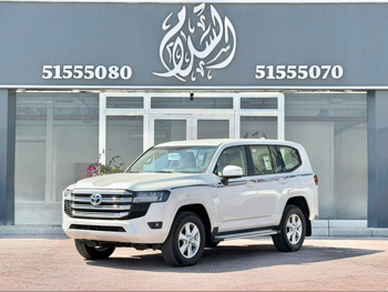 تويوتا  لاند كروزر  جي اكس ار توين توربو  2025  اوتوماتيك  8,000 كم  6 سلندر  دفع رباعي  اس يو في  أبيض  تحت الضمان