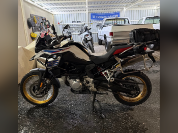 بي ام دبليو  جي اس 850 -  2020 - اللون ابيض