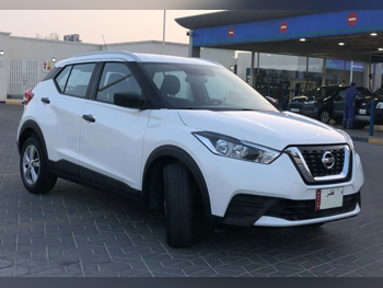 نيسان  كيكس  2018  اوتوماتيك  70,000 كم  4 سلندر  سحب امامي  اس يو في  أبيض