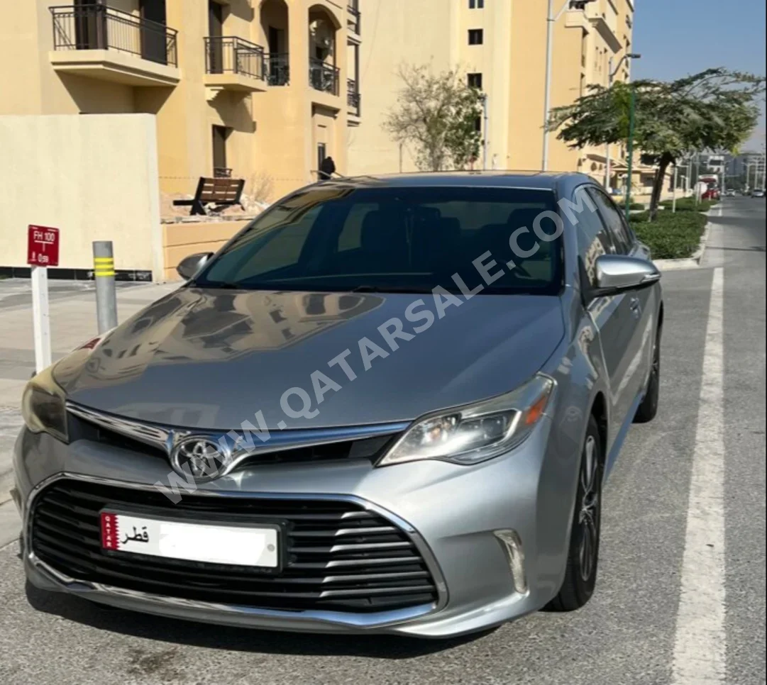 Toyota Avalon XLE 2016 Automatic 91,250 Km 6 Cylinder Front Wheel Drive (FWD) Sedan Gray