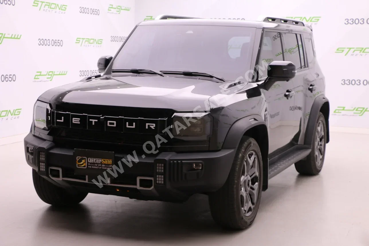 Jetour  T2  I-DM  2025  Automatic  16,000 Km  4 Cylinder  Four Wheel Drive (4WD)  SUV  Black  With Warranty