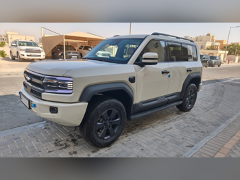 BYD  Leopard 5  Ultra 5  2026  Automatic  0 Km  4 Cylinder  Four Wheel Drive (4WD)  SUV  Beige