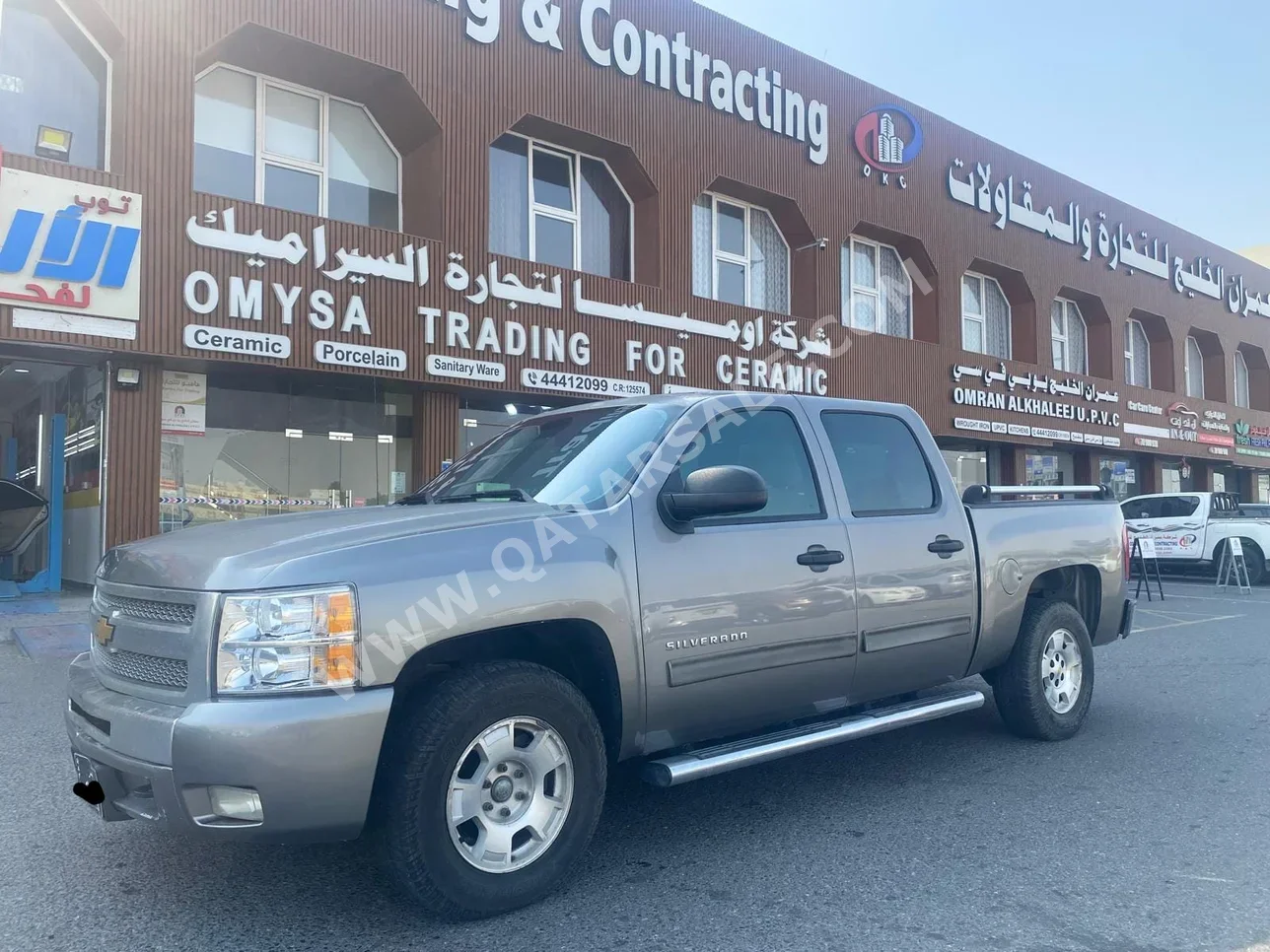 شفروليه  سلفرادو  2013  اوتوماتيك  360,000 كم  8 سلندر  دفع رباعي  بيكب  رمادي