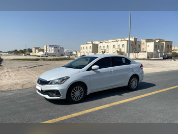 سوزوكي  سياز  2022  اوتوماتيك  58,000 كم  4 سلندر  سحب امامي  سيدان  أبيض