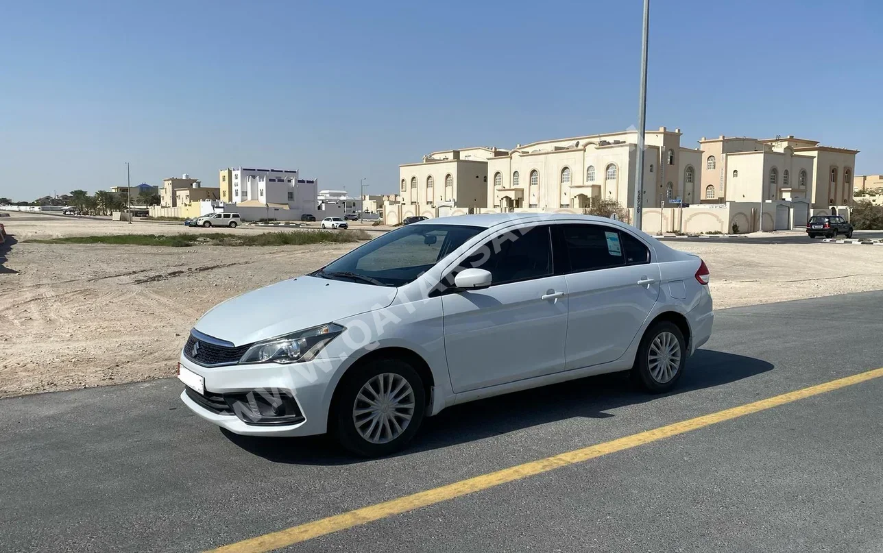 Suzuki  Ciaz  2022  Automatic  58,000 Km  4 Cylinder  Front Wheel Drive (FWD)  Sedan  White