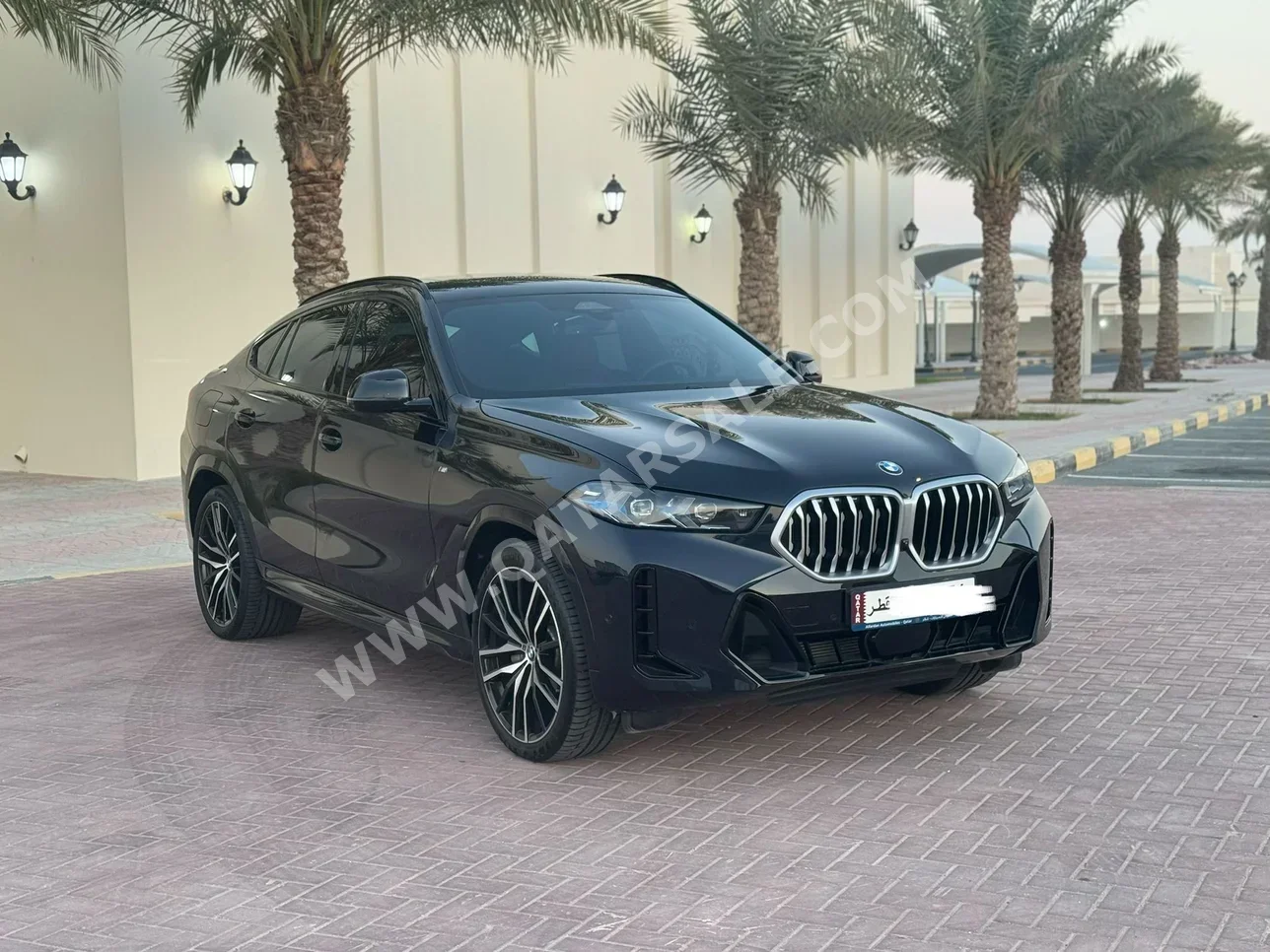 بي ام دبليو الفئة - اكس اكس 6 2024 اوتوماتيك 4,000 كم 6 سلندر دفع رباعي اس يو في أسود تحت الضمان