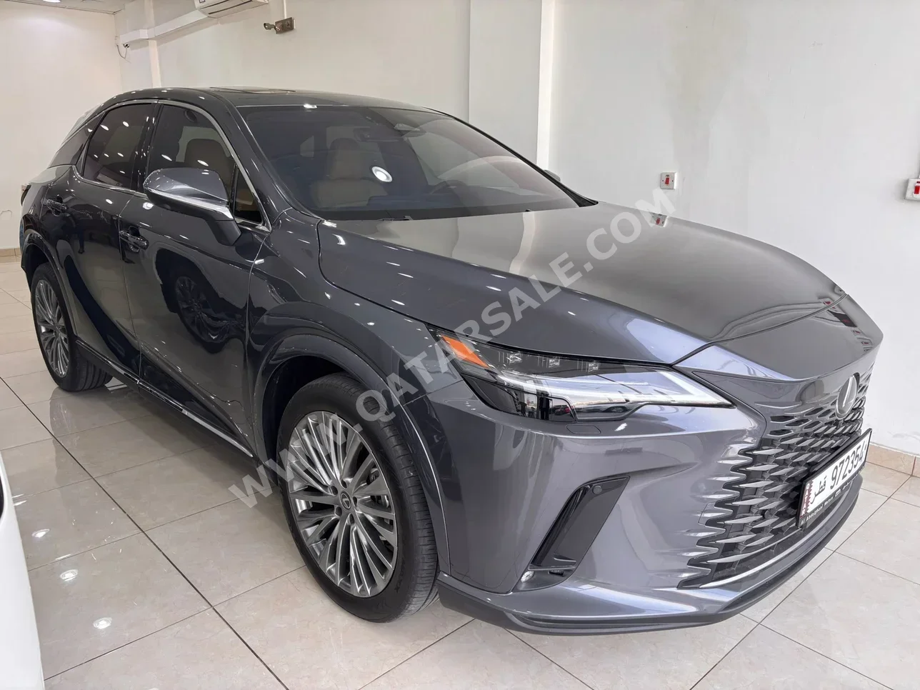 لكزس ار اكس 350 2025 اوتوماتيك 3,000 كم 6 سلندر دفع رباعي اس يو في رمادي تحت الضمان