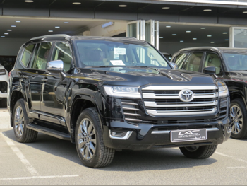 تويوتا  لاند كروزر  في اكس توين توربو  2026  اوتوماتيك  0 كم  6 سلندر  دفع رباعي  اس يو في  أسود  تحت الضمان