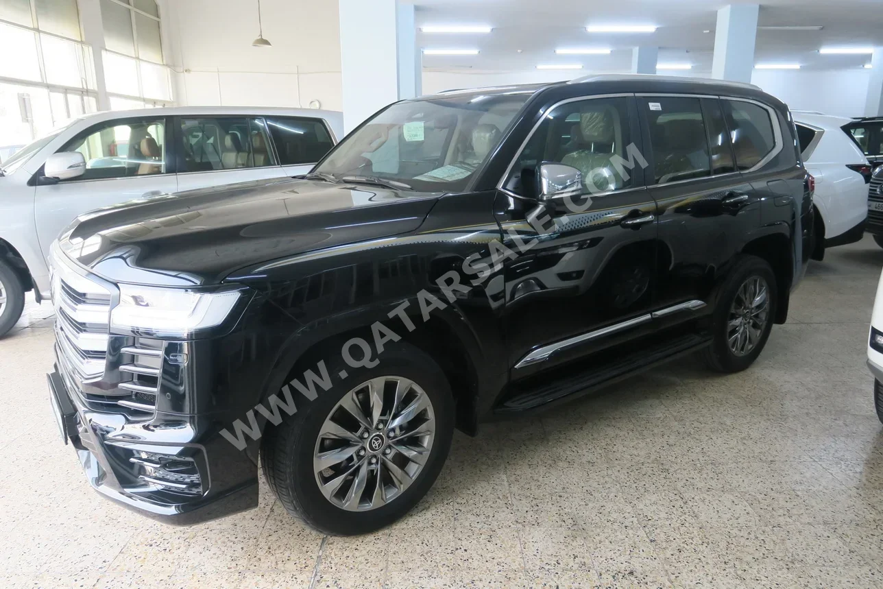 تويوتا  لاند كروزر  في اكس ار توين توربو  2025  اوتوماتيك  32,000 كم  6 سلندر  دفع رباعي  اس يو في  أسود  تحت الضمان