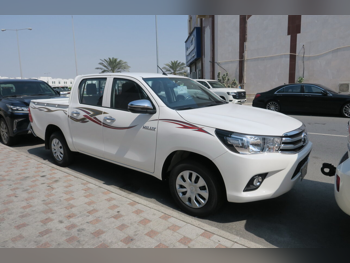 Toyota  Hilux  2026  Automatic  0 Km  4 Cylinder  Rear Wheel Drive (RWD)  Pick Up  White  With Warranty