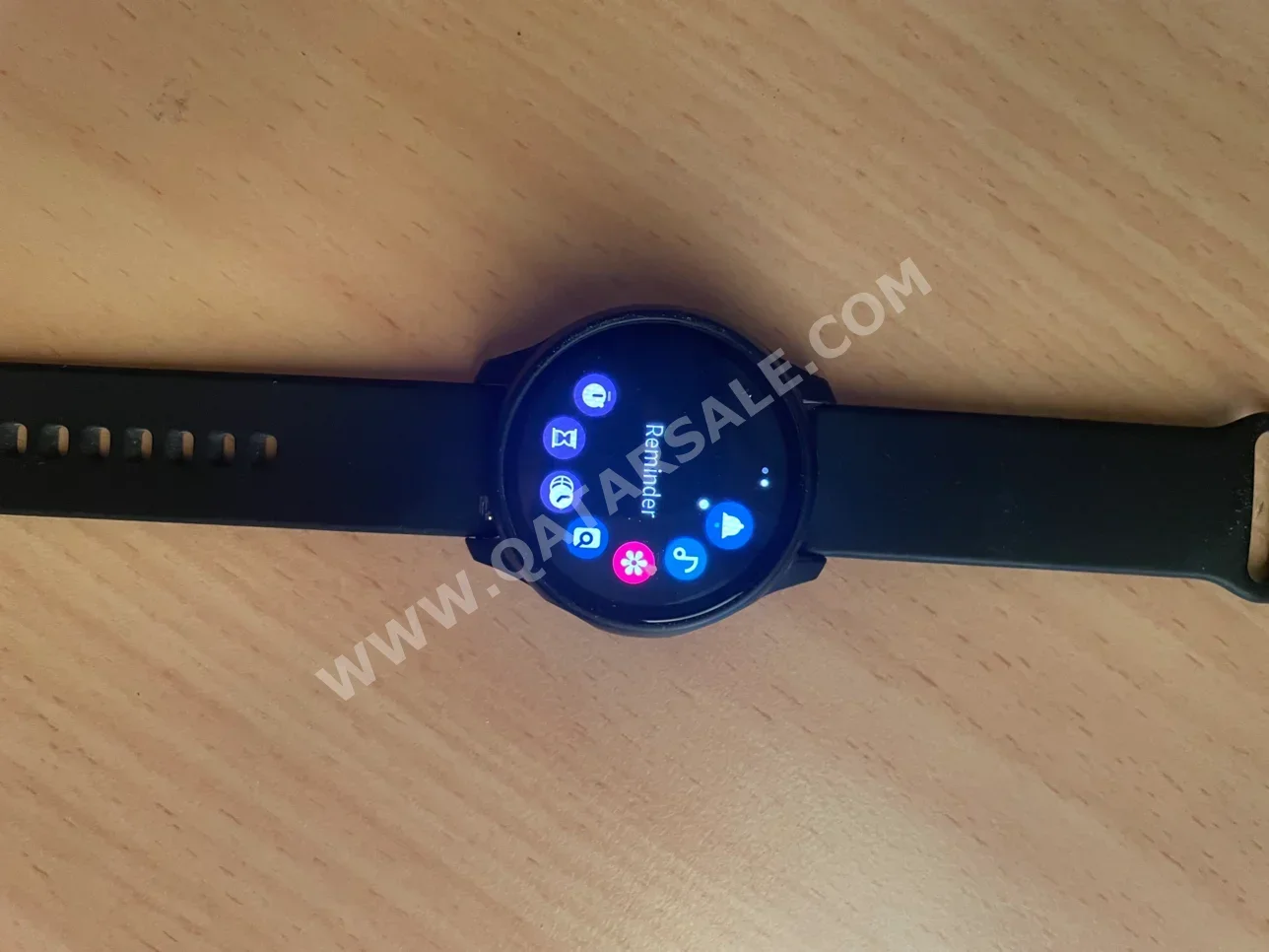 ساعات ذكية - سامسونج جالاكسي واتش - زهري