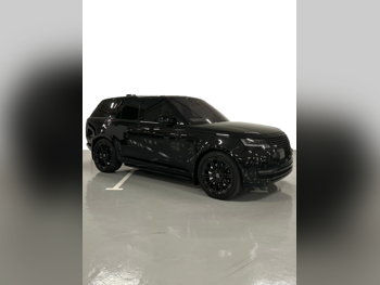 لاند روفر  رنج روفر  فوج اتش اس اي  2023  اوتوماتيك  70,000 كم  6 سلندر  دفع رباعي  اس يو في  أسود  تحت الضمان