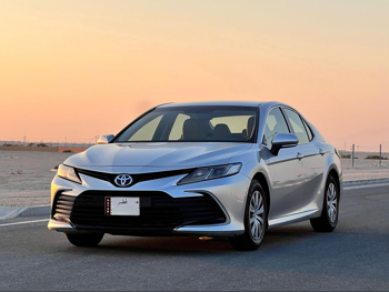 Toyota  Camry  LE  2022  Automatic  376,000 Km  4 Cylinder  Front Wheel Drive (FWD)  Sedan  Silver