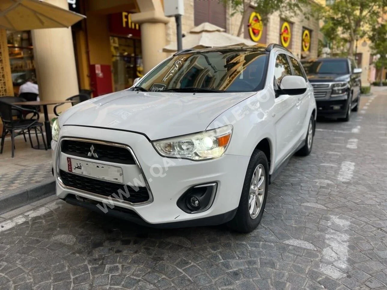 متسوبيشي  اي اس اكس  2013  اوتوماتيك  230,000 كم  4 سلندر  دفع رباعي  اس يو في  أبيض