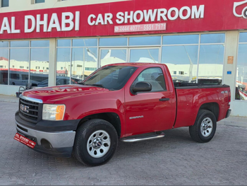 جي ام سي  سييرا  1500  2011  اوتوماتيك  224,000 كم  8 سلندر  دفع رباعي  بيكب  أحمر