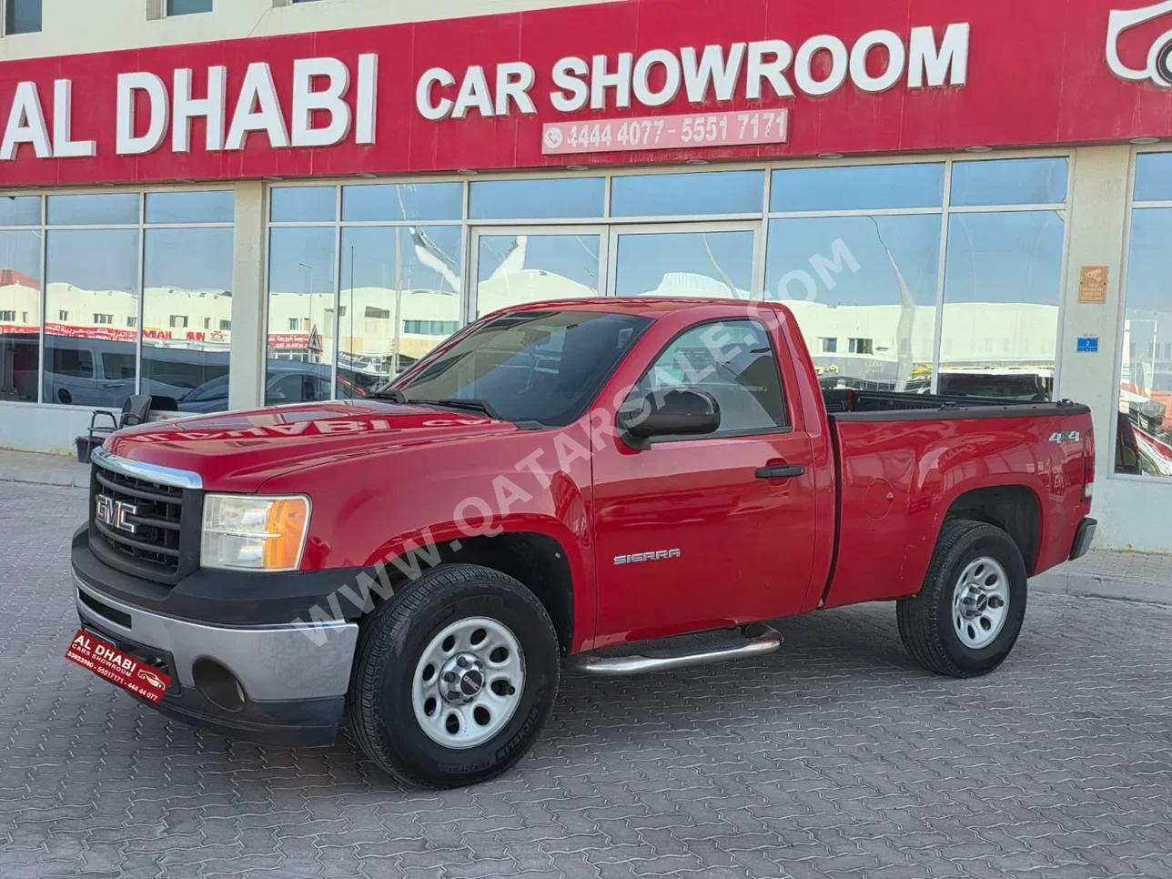 GMC Sierra 1500 2011 Automatic 224,000 Km 8 Cylinder Four Wheel Drive (4WD) Pick Up Red
