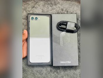 Mobile Phones Samsung  - Galaxy Z  - Flip  - Purple  - 256 GB