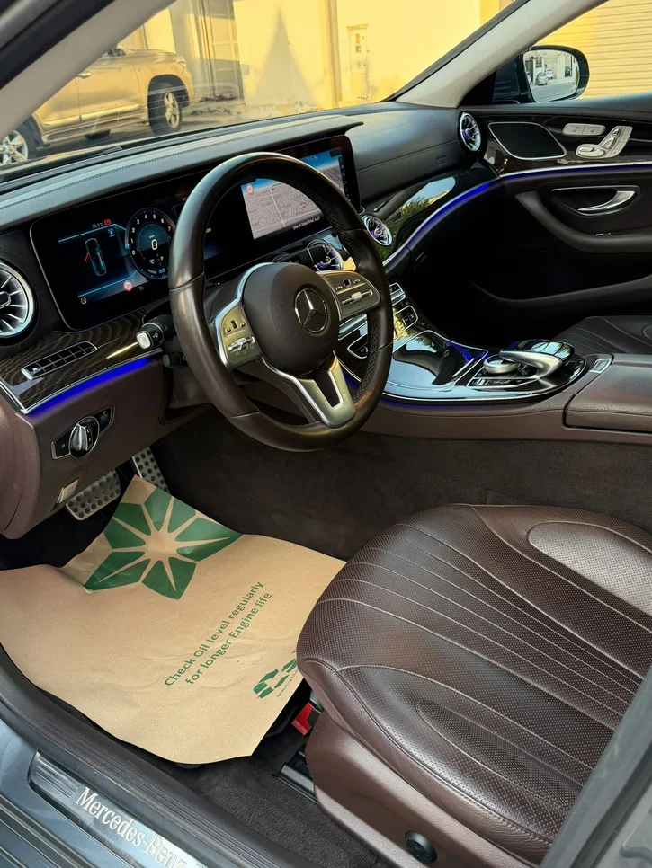 Mercedes-Benz  CLS  350 AMG  2019  Automatic  103,000 Km  4 Cylinder  Rear Wheel Drive (RWD)  Sedan  Gray