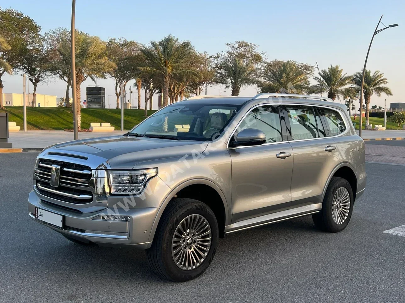 GWM  Tank  500  2026  Automatic  1,900 Km  6 Cylinder  Four Wheel Drive (4WD)  SUV  Gray  With Warranty