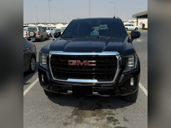 GMC  Yukon  SLE  2022  Automatic  108,000 Km  8 Cylinder  Four Wheel Drive (4WD)  SUV  Black
