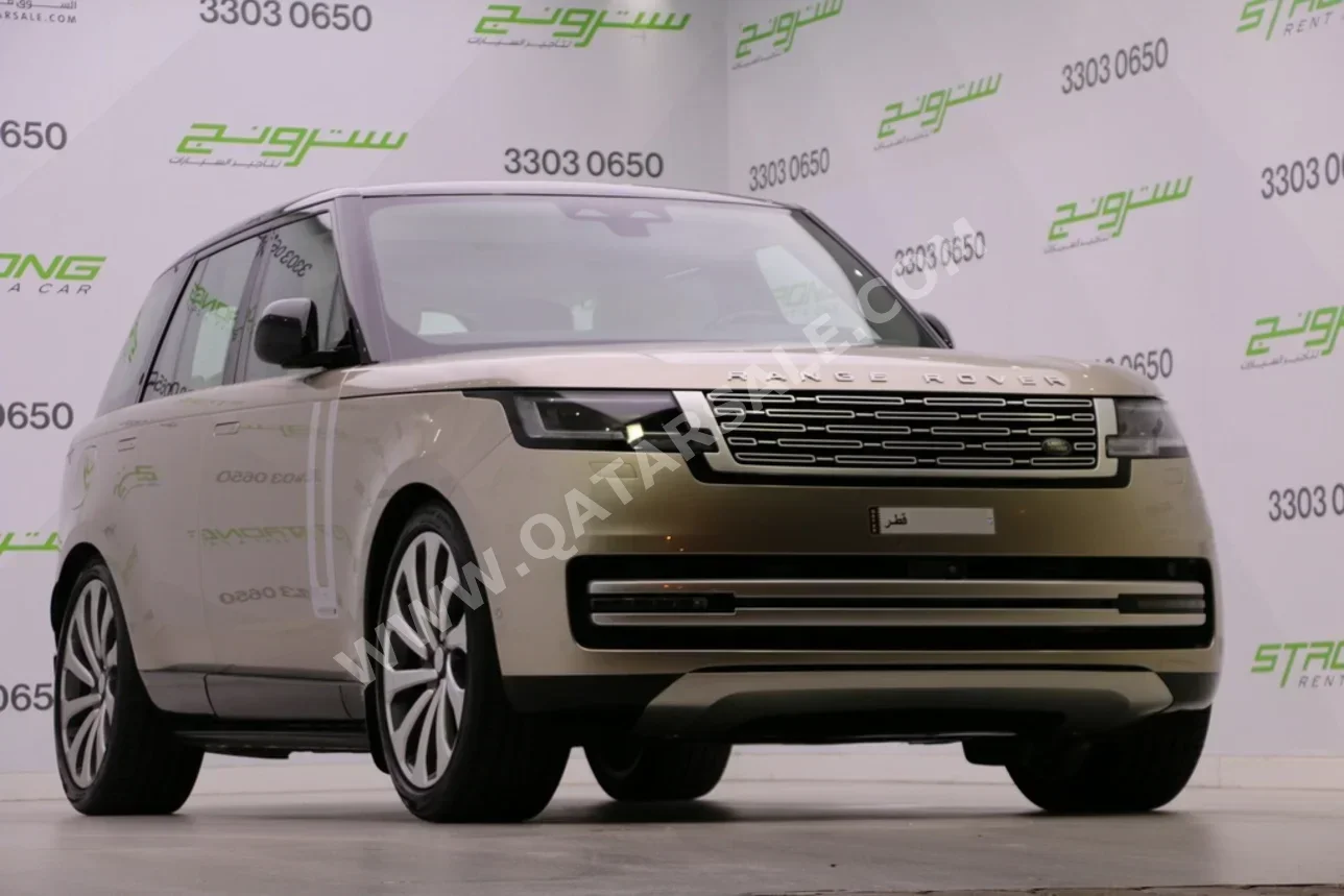 Land Rover  Range Rover  Vogue  Autobiography  2022  Automatic  95,000 Km  8 Cylinder  Four Wheel Drive (4WD)  SUV  Gold  With Warranty