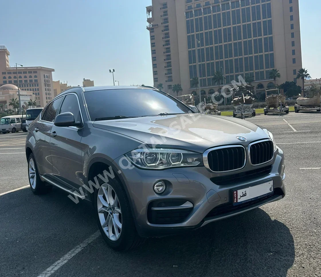 بي ام دبليو  الفئة - اكس  اكس 6  2016  اوتوماتيك  114,000 كم  6 سلندر  دفع رباعي  اس يو في  فضي