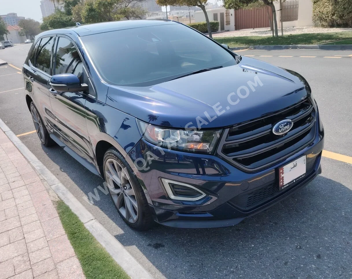 فورد  ادج  سبورت  2016  اوتوماتيك  68,412 كم  6 سلندر  دفع كلي مستمر  هاتشباك  ازرق
