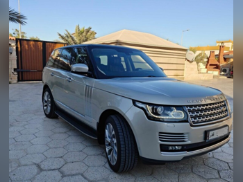 لاند روفر  رنج روفر  فوج اوتوبايوغرافي  2013  اوتوماتيك  210,000 كم  8 سلندر  دفع رباعي  اس يو في  ذهبي فاتح