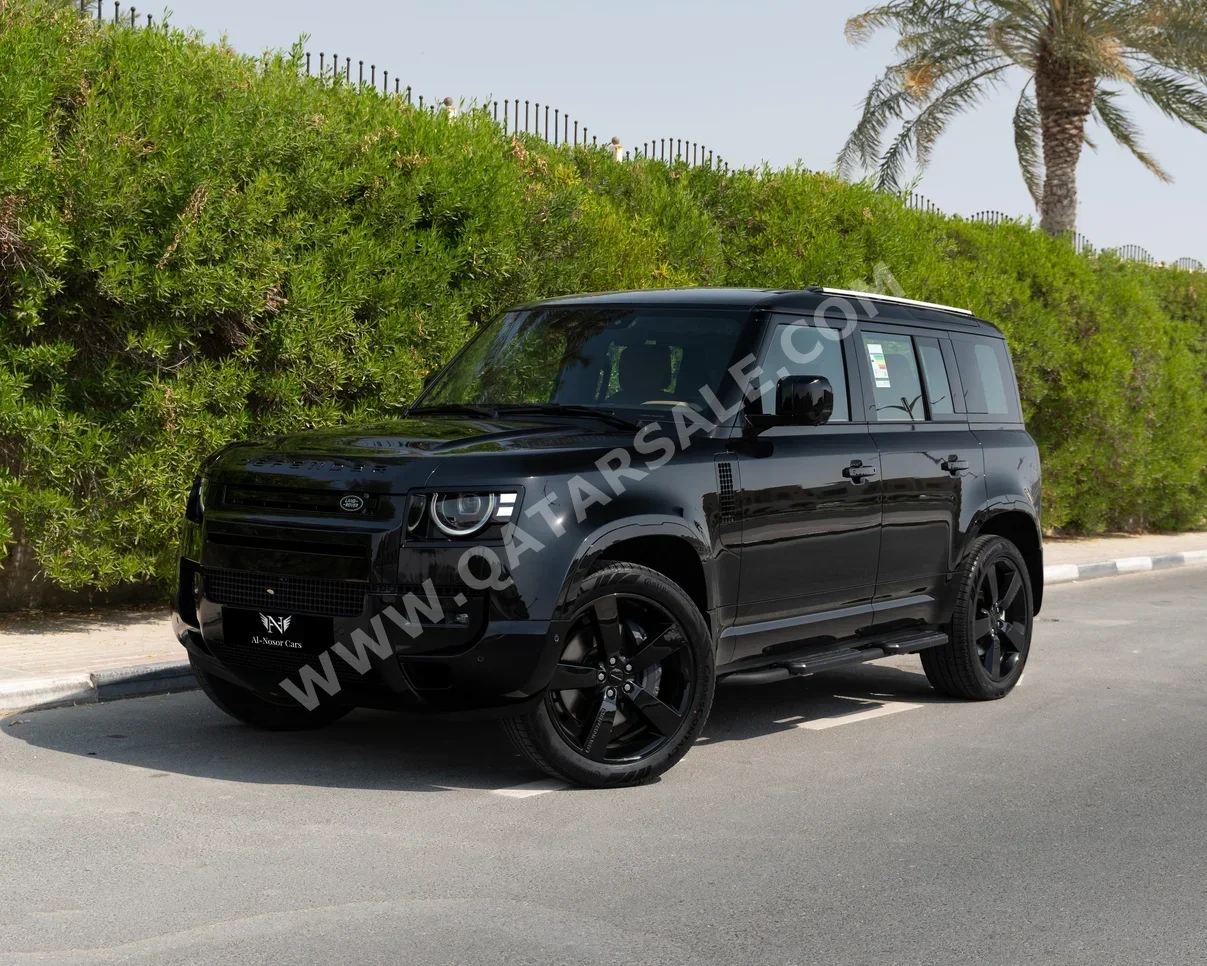 لاند روفر  ديفيندر  110 اتش اس اي  2026  اوتوماتيك  0 كم  6 سلندر  دفع رباعي  اس يو في  أسود  تحت الضمان