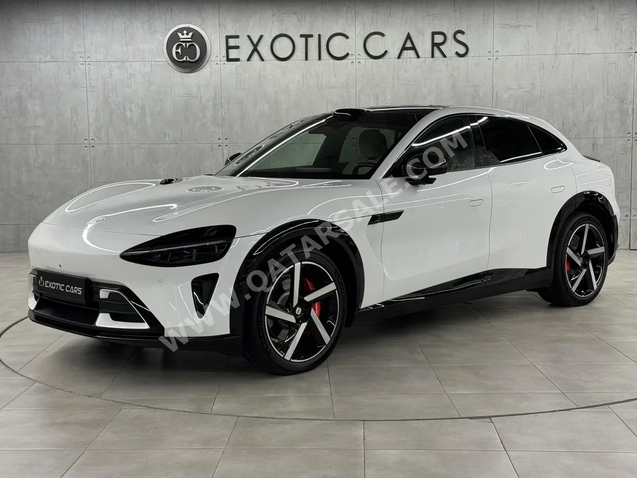 Xiaomi  YU7  Max  2025  Automatic  0 Km  0 Cylinder  All Wheel Drive (AWD)  Sedan  White