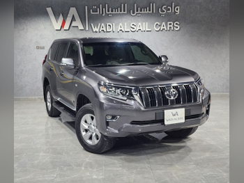 تويوتا  برادو  تي اكس ال  2023  اوتوماتيك  18,000 كم  6 سلندر  دفع رباعي  اس يو في  رمادي  تحت الضمان