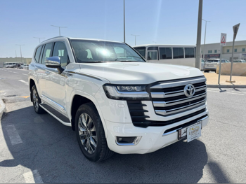 Toyota  Land Cruiser  VX Twin Turbo  2024  Automatic  72,000 Km  6 Cylinder  Four Wheel Drive (4WD)  SUV  White  With Warranty