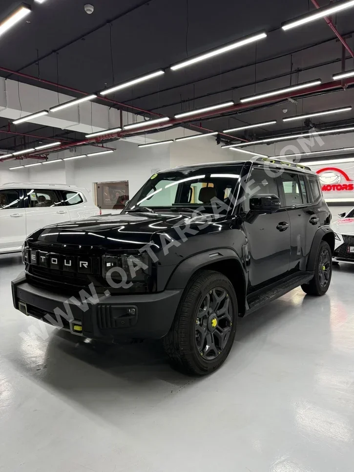 Jetour  T2  Luxury  2026  Automatic  4,000 Km  4 Cylinder  All Wheel Drive (AWD)  SUV  Black  With Warranty