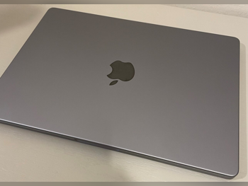 Laptops Apple  - MacBook Pro 16 Inch  - Space Gray  - MacOS  - Apple  - M3  -Memory (Ram): 8 GB